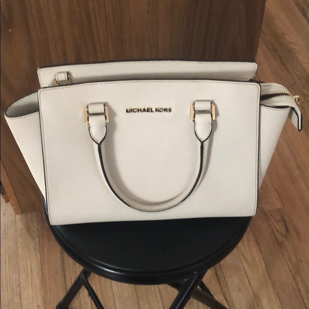 Michael Kors Saffiano Leather Satchel - Picture 1 of 3